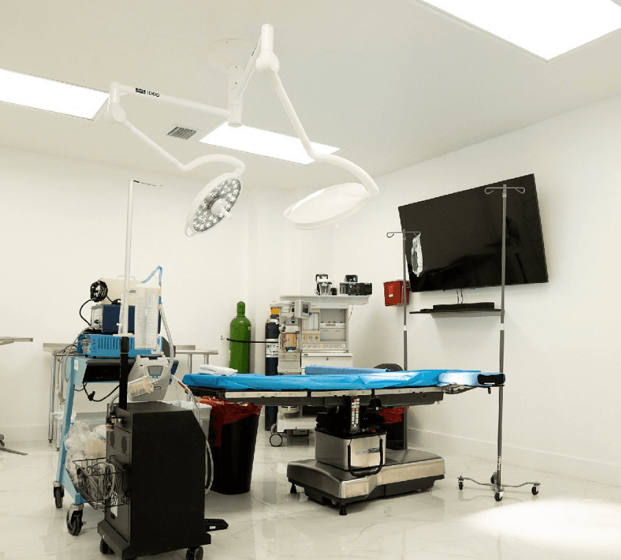 Icon Cosmetic Center (33126)