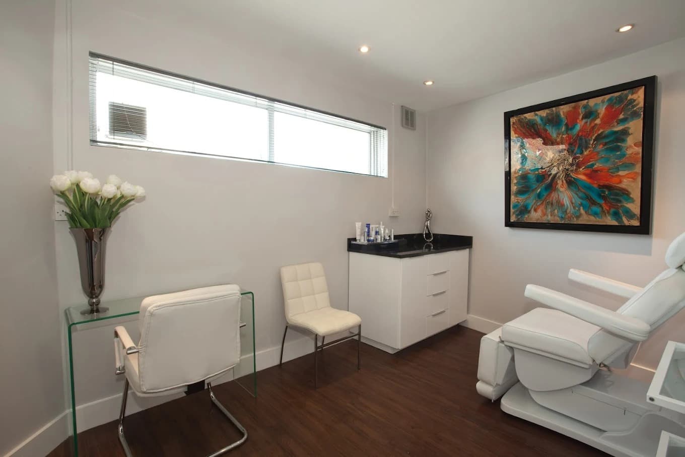 Dr Liesel Holler Bromley
