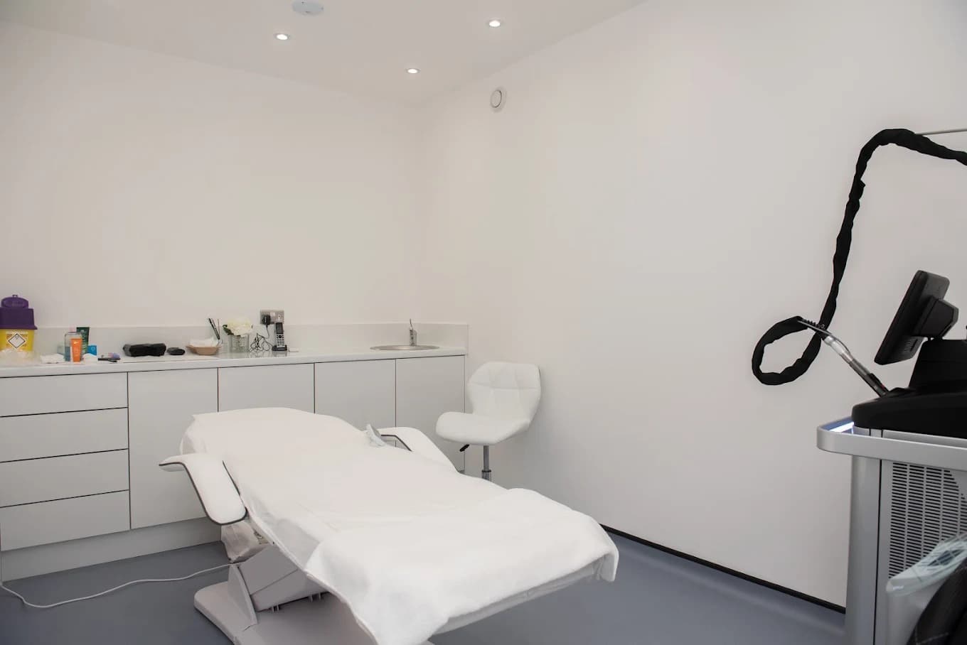 Neogleam Clinic