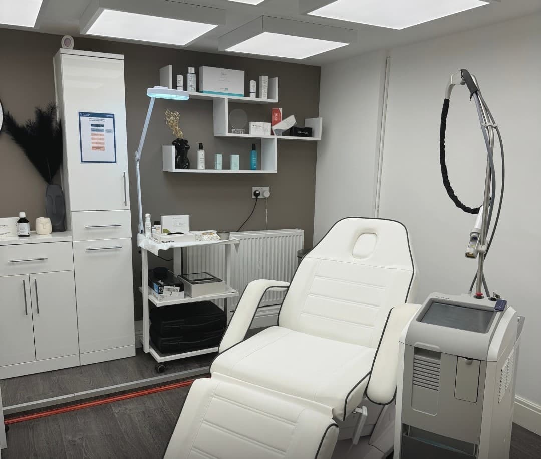 Neo-Derm Winchmore Hill