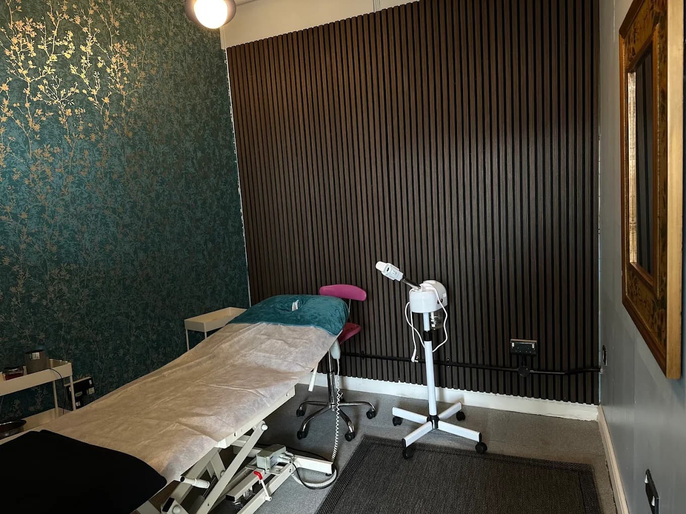 Medineeds Clinic & Praana Wellness Studio