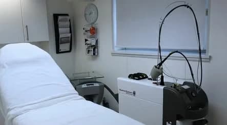 Dr Kieren Bong Essence Medical