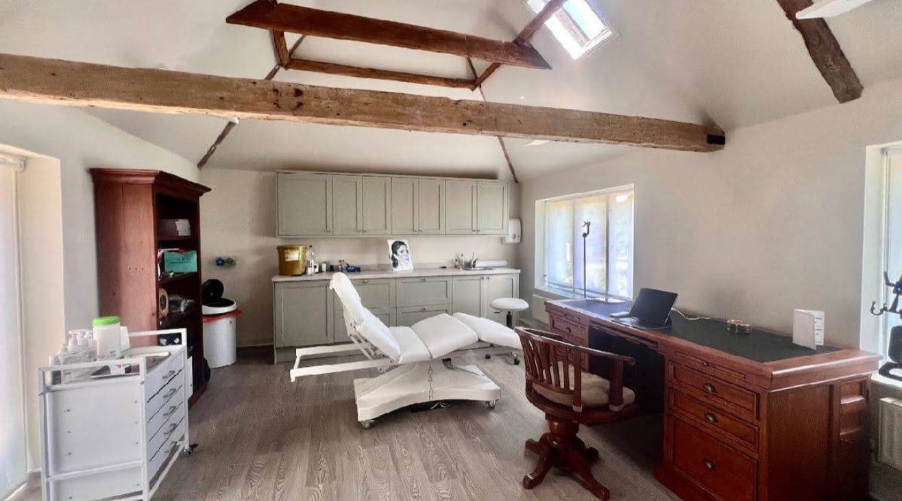 The Grove Clinic