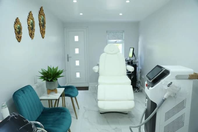 Dr Aqsa's skin clinic