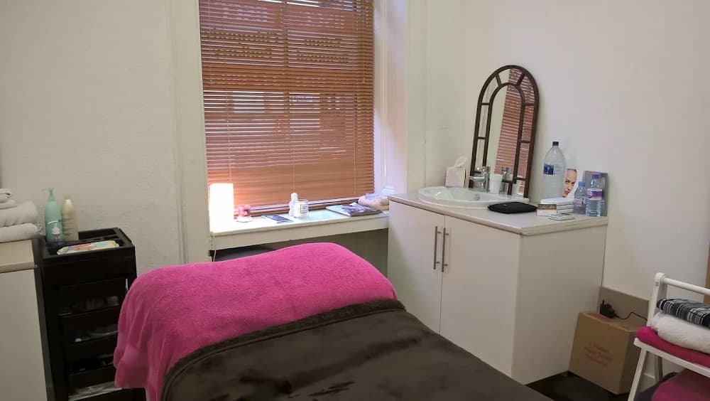 Sally Cullen Colonics & Aesthetics - Glasgow