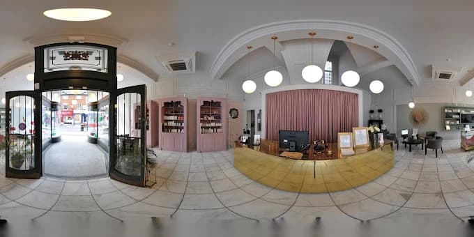 The Skin to Love Clinic