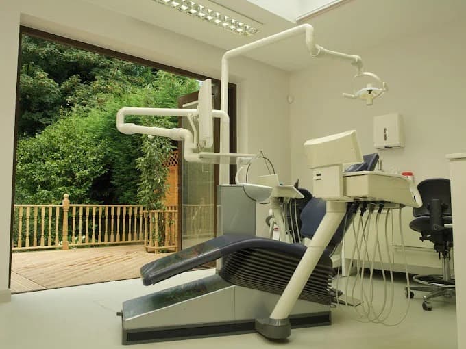 Lotus Dental and Aesthetics Clinic - Golders Green