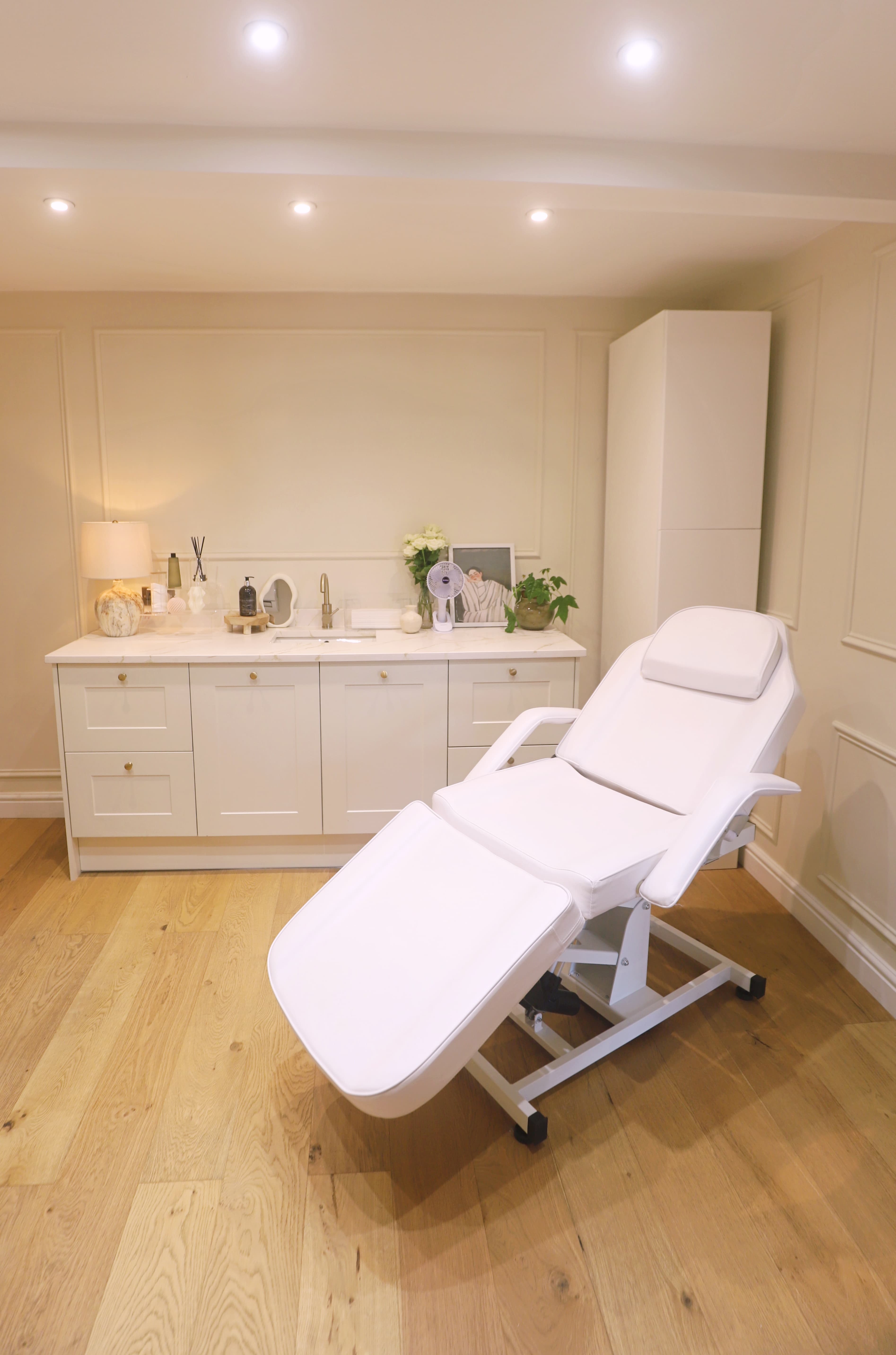 Dr Caroline Warden Skin & Aesthetic Clinic