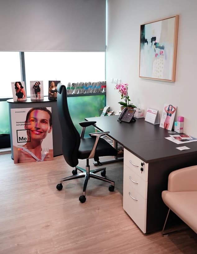 Adnova Clinic - Plastic and Cosmetic Surgery