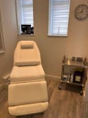 Radiance Aesthetics and Skincare