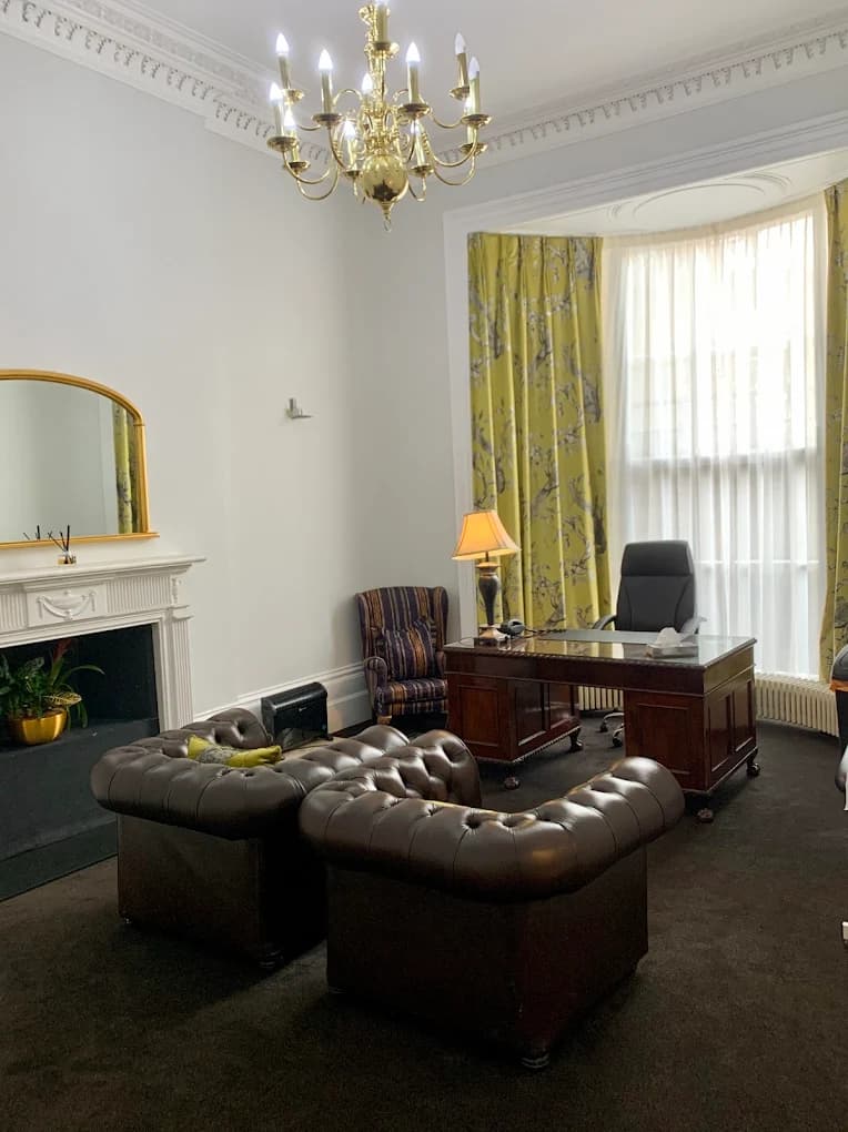 Lumière Medical Aesthetics (W1G 9PF)