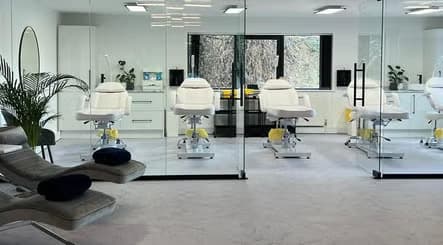 Rejuven8 Skin Clinic