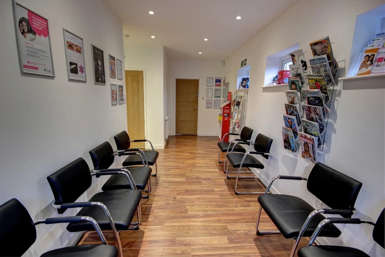 Leigh Dental Centre