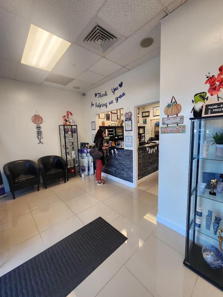 Dr. Norma J. Roche, MD