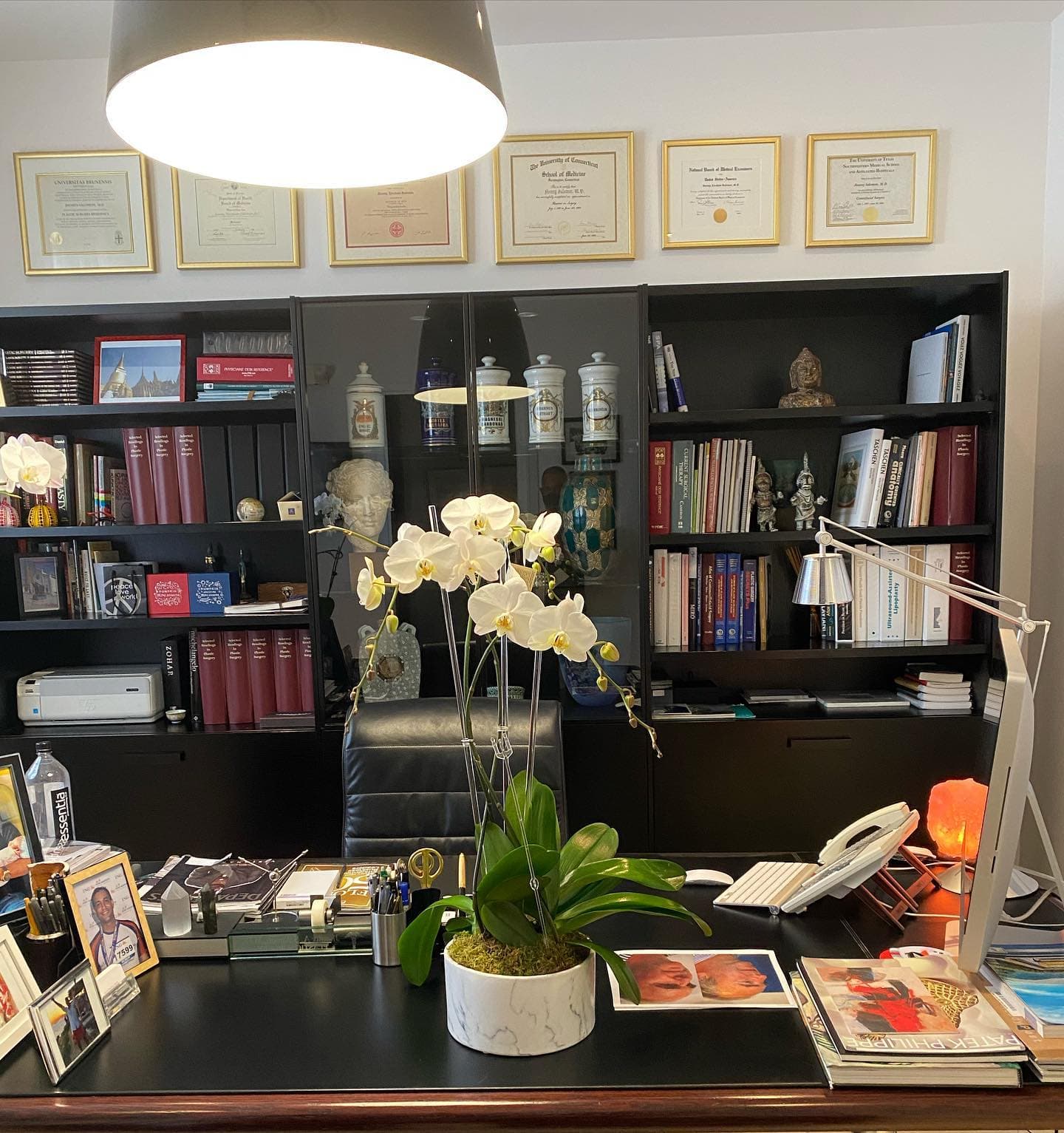 Dr. Jhonny A Salomon Plastic Surgery & Med Spa