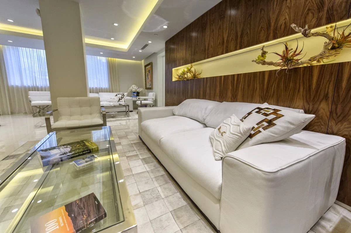 Dr. Silvia Rotemberg