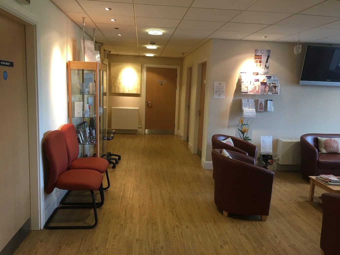 Minerva Medical Aesthetics - Dr Jonathan Burrows