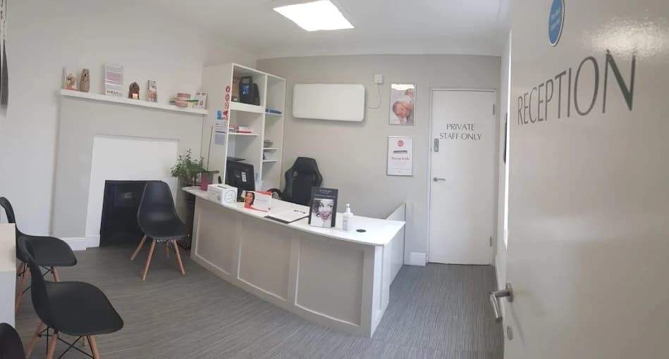 Smiledent Dental & Implant Centre-Green Lanes