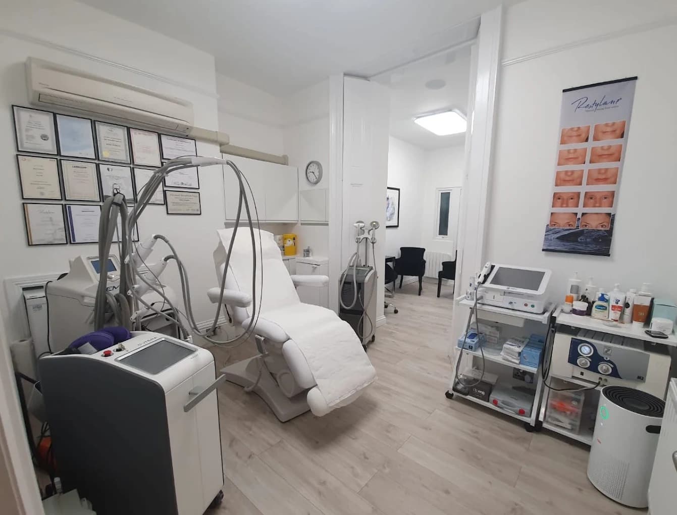 Aesthetic & Laser Clinic