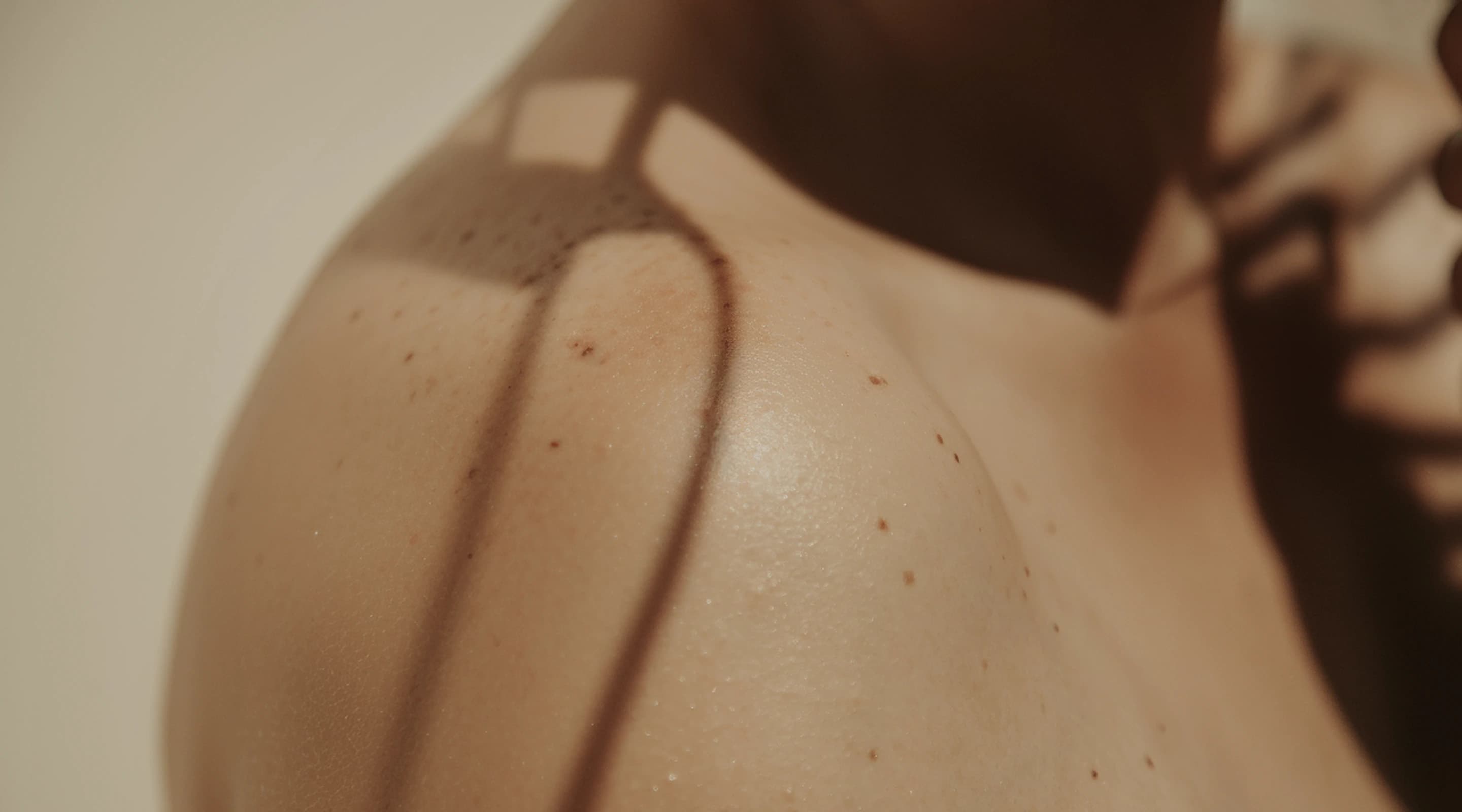 Find safe aesthetic treatments and clinics