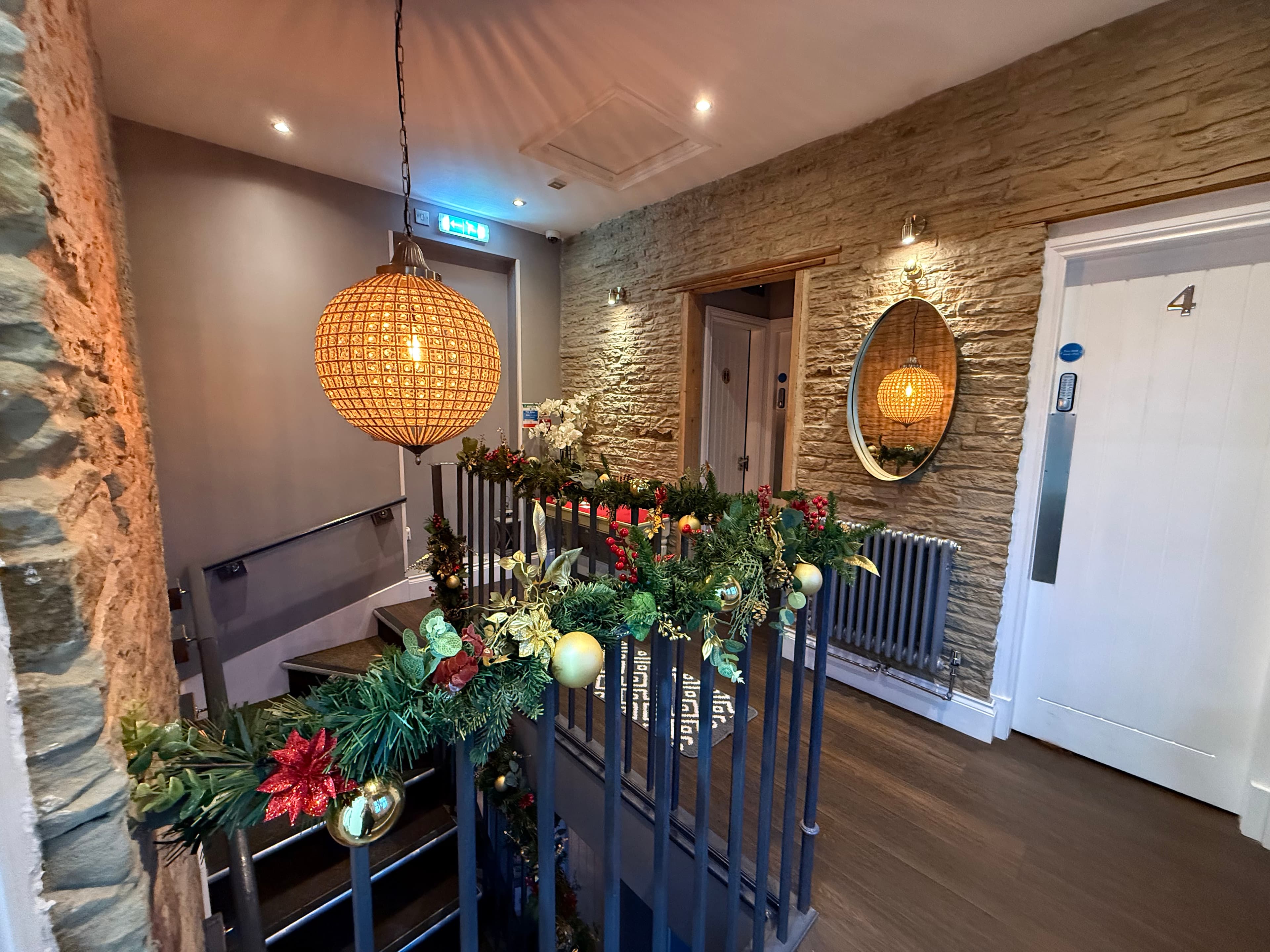 Esthetique by Dr S | Medical Aesthetics Clinic