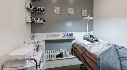 Cobham Beauty & Laser