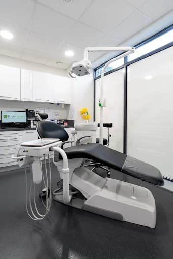 River Lawn Dental & Implant Centre - Tonbridge