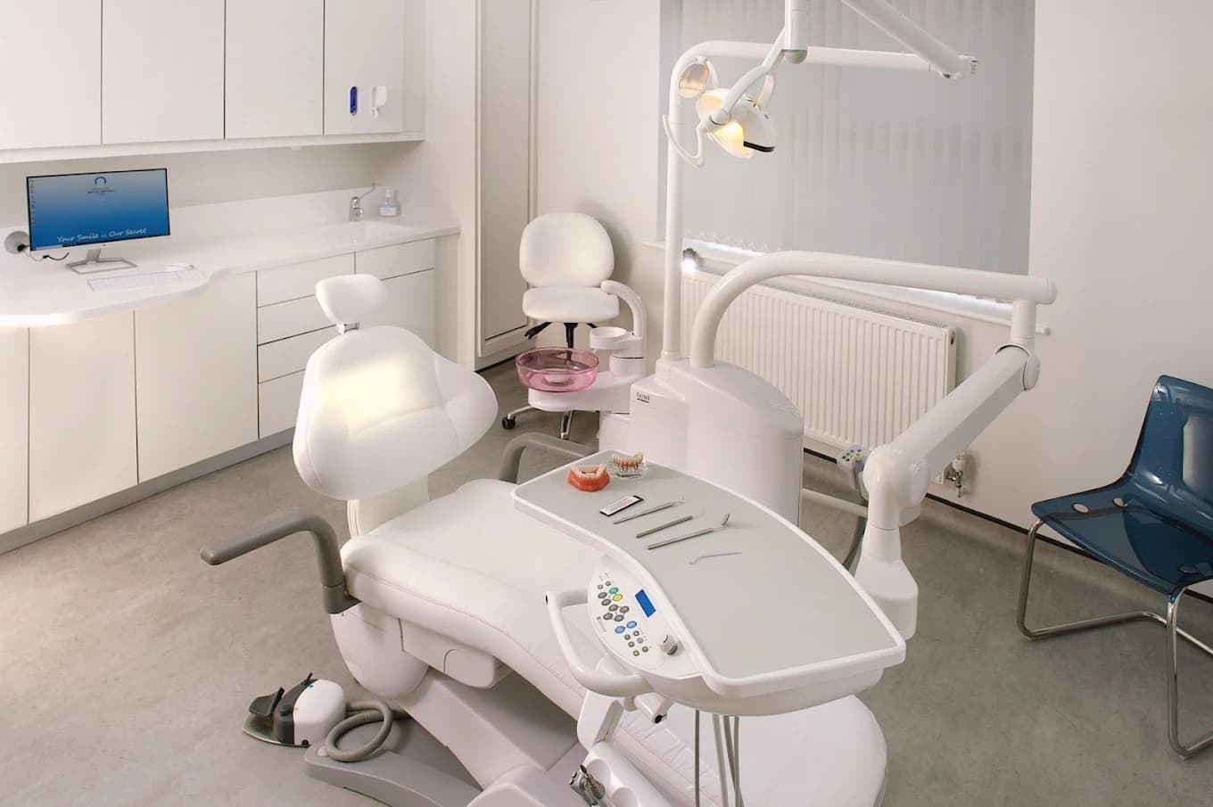Newcastle Dental & Implant Clinic