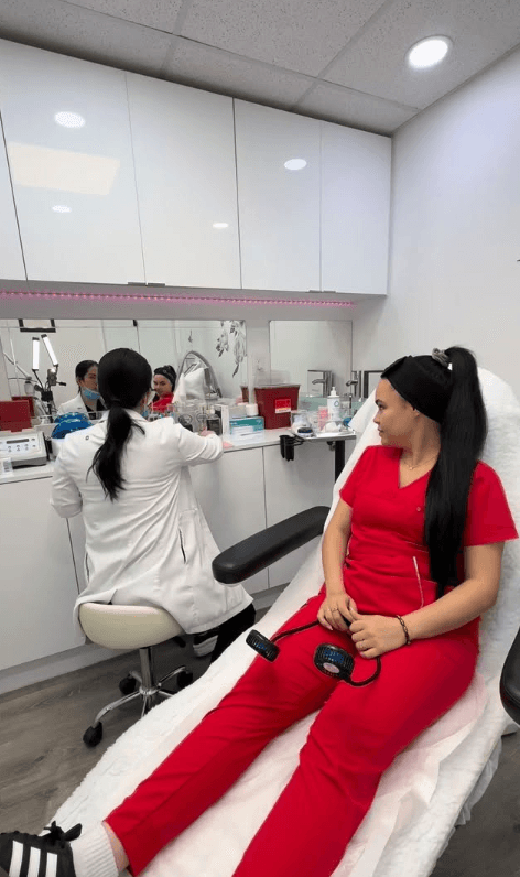 Medical Professionals VK - Primary Care - Endolaser Miami Center