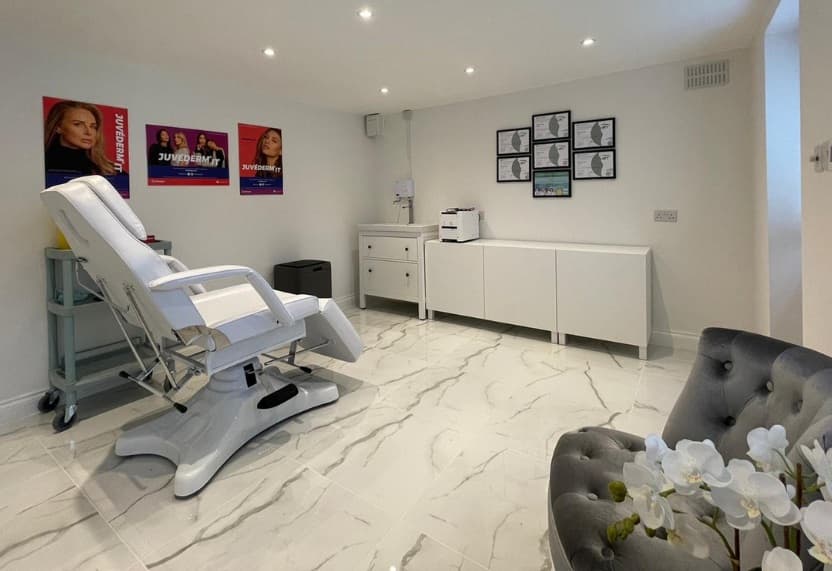 Aesthetics by Dr. May