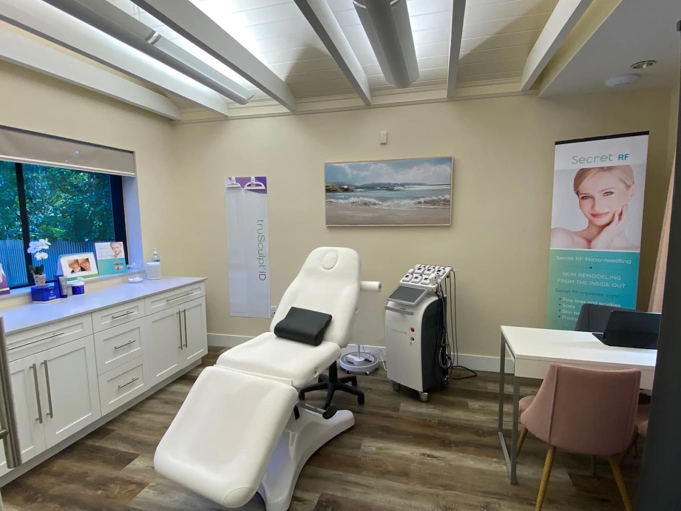 Lavish Laser Med Spa