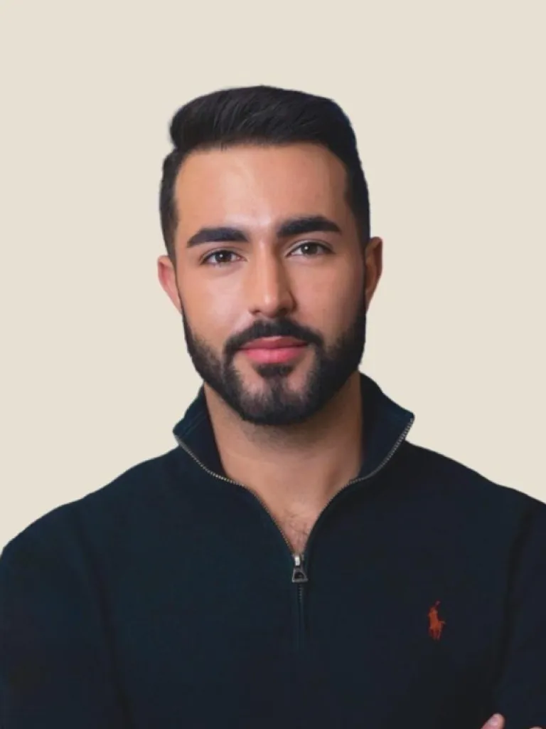 Dr Thivos