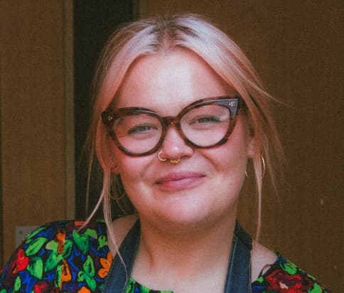 Steph (clinic skin specialist)