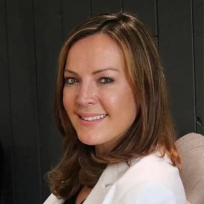 Miss Julie Brackenbury