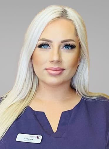 Karolina (Practitioner)