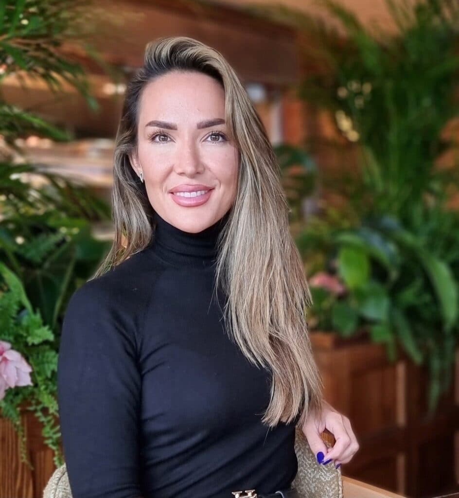 Paria Malekrashidi (Paria / Phi-Artist Paria)