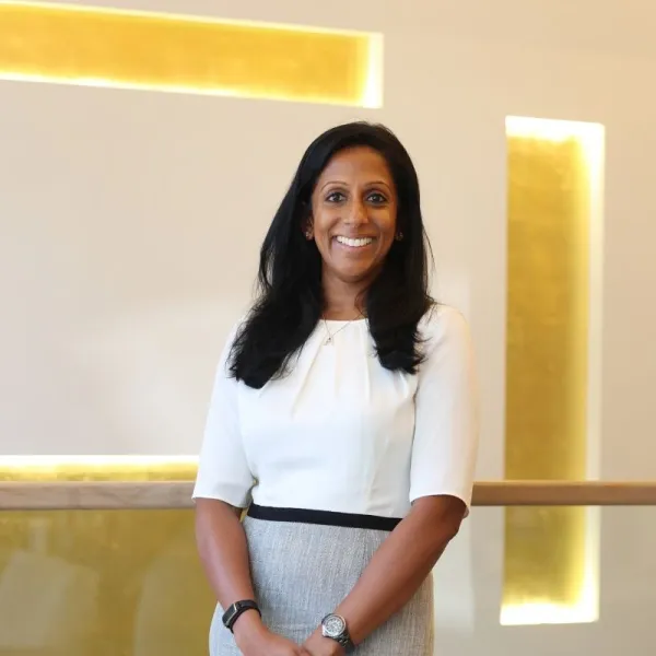 Dr Amalia Annaradnam