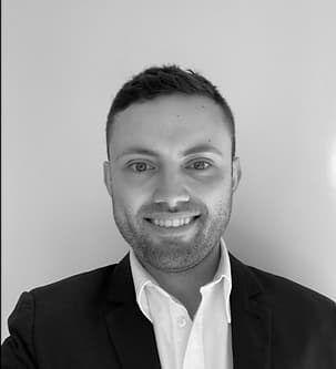 Dr Sonnie Yousefzadeh