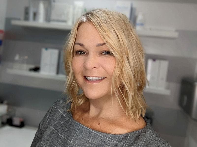 Dr Daniel James Leeder