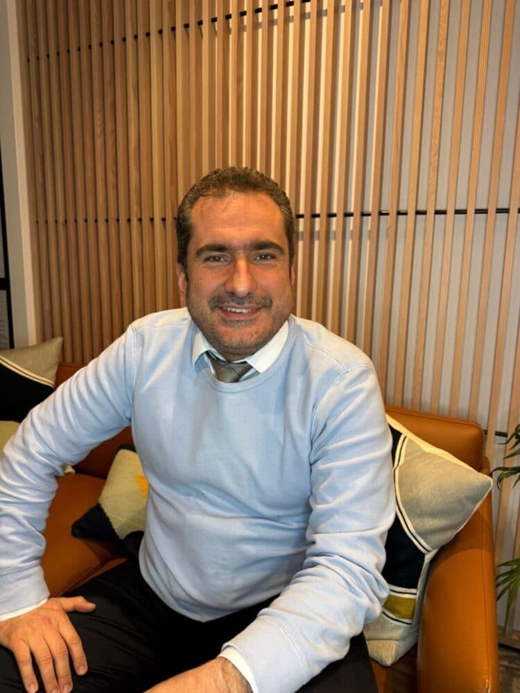 Dr Pooya Khan Mohammad Beigi