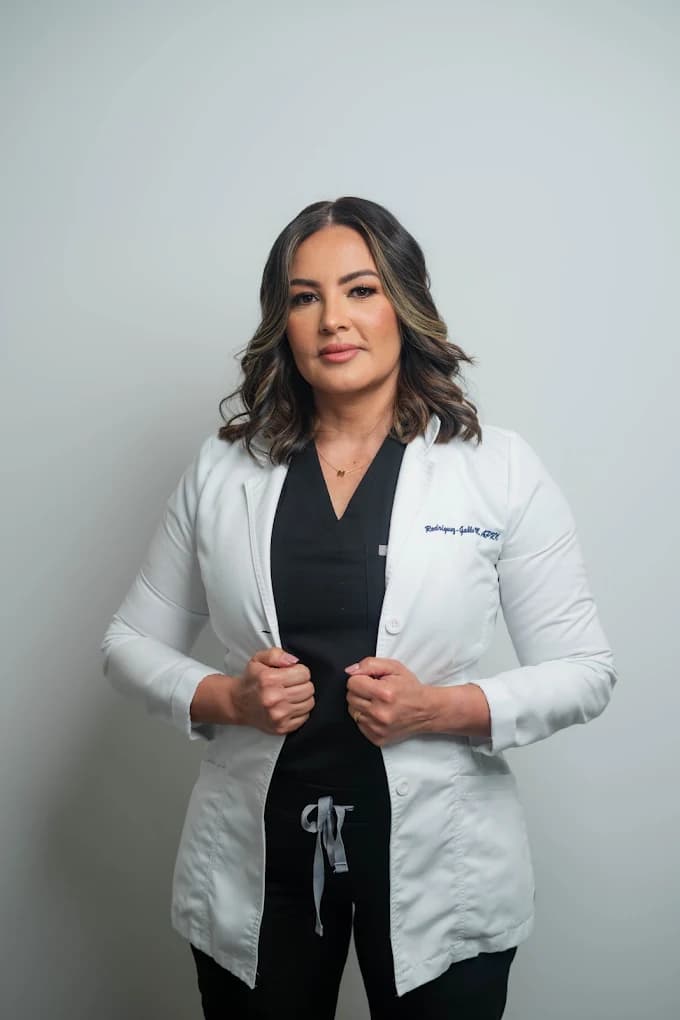 Mary (no surname listed on clinic site)