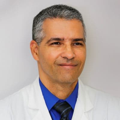 Dr. Waldo Acebo